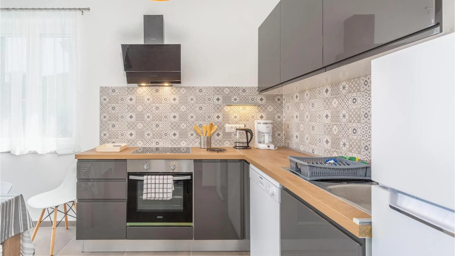 Awesome Apartment In Vrbnik With Kitchen